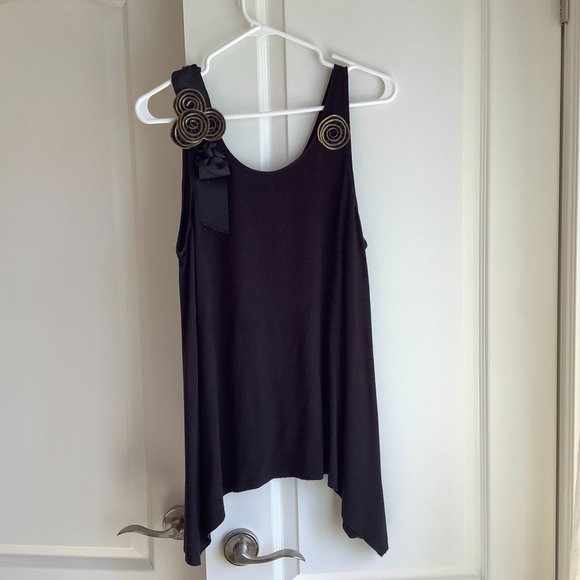 alice + olivia Sleeveless Tunic - Picture 1 of 7